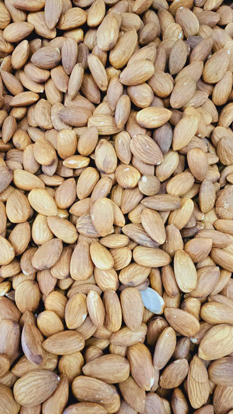 Raw Almond Large